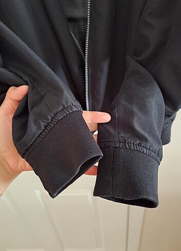 xl Beden siyah Renk PULL AND BEAR BOMBER CEKET