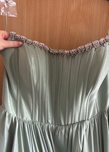 Yeşil Mint Straplez Uzun Pilili Abiye Elbise 48 beden - Görsel 9