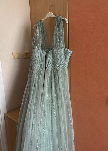 Turkuaz İşlemeli V Yaka Uzun Abiye Elbise 48 Beden Velisia Marka - Görsel 6