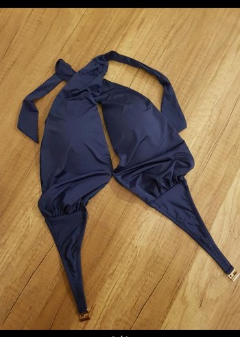 Less is more bikini üstü - Görsel 3