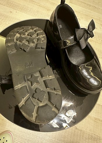 Kız Çocuk Siyah Fiyonklu Goth Babet - Görsel 2