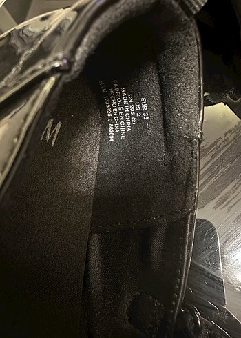 Kız Çocuk Siyah Fiyonklu Goth Babet - Görsel 3