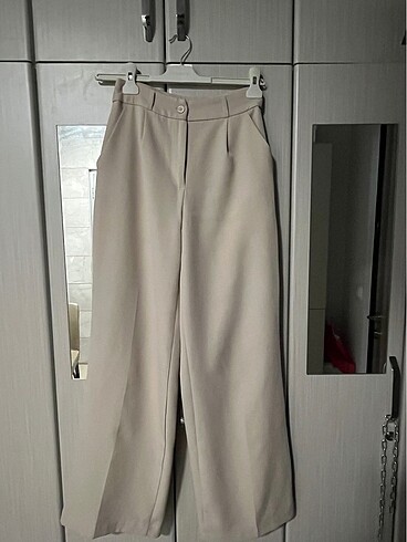 34 Beden Bej kumaş pantolon