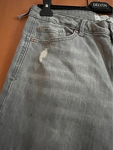 m Beden gri Renk Mango kot pantolon 38 beden boyu yaklaşık 82 santim çok az kulla