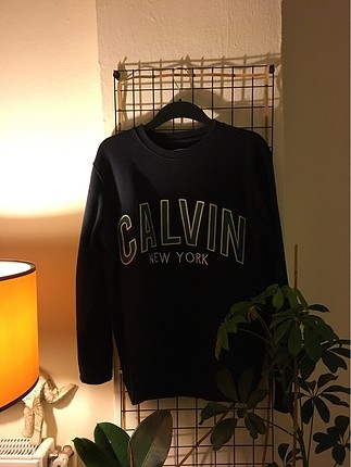 Calvin Klein sweatshirt