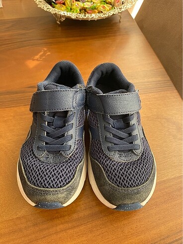 Nike erkek çocuk ayakkabısı