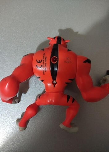 Ben 10 orjinal karakter 