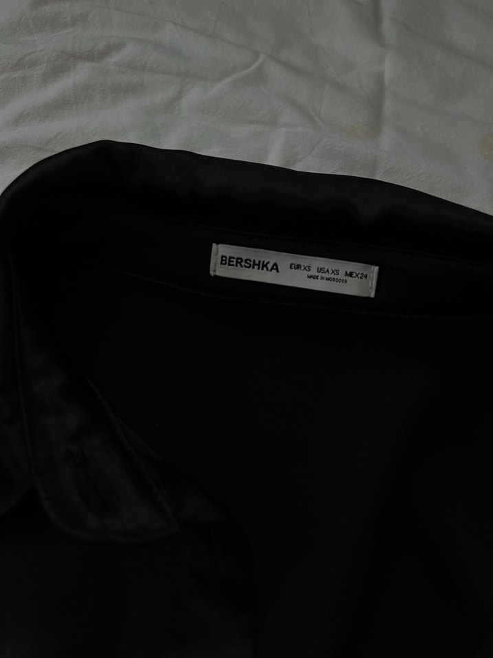 Bershka saten gömlek - Görsel 2