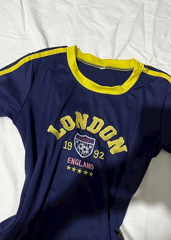 2000s baby tee - Görsel 2