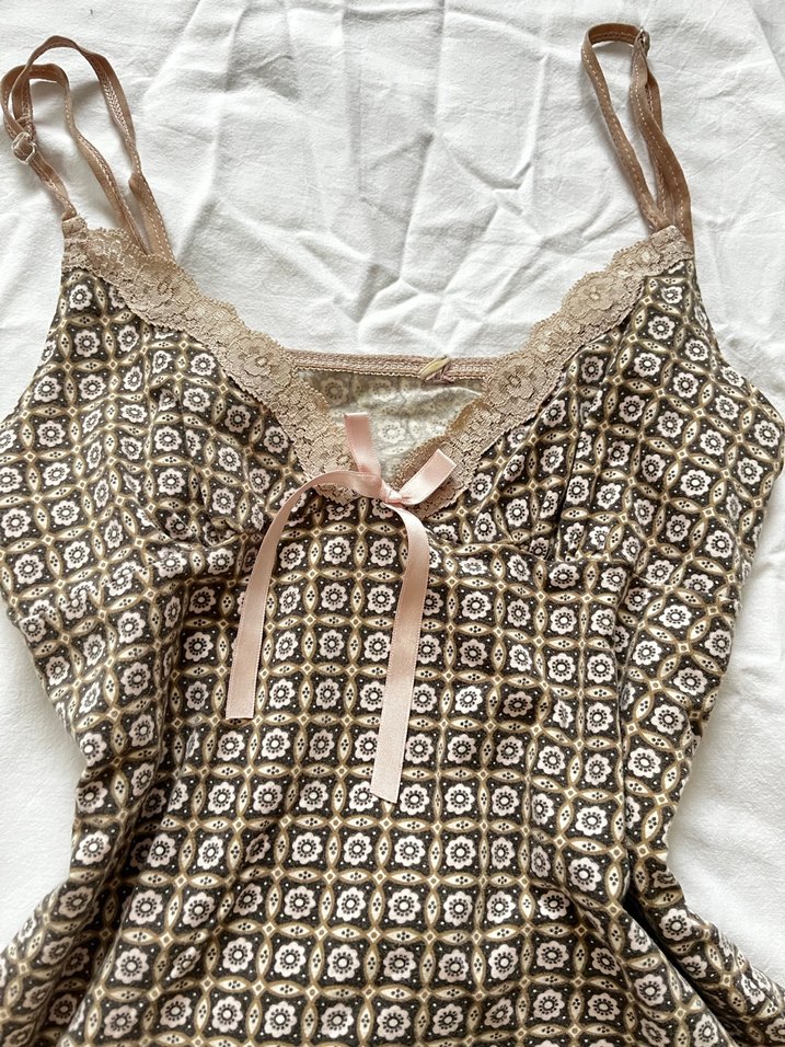 Dantel Detaylı İnce Askılı Kadın Büstiyer - Görsel 2