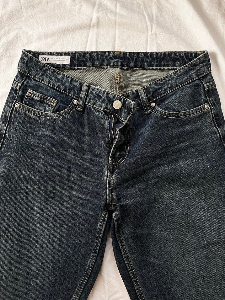 Zara Kalp Detaylı Düşük Bel Jean - Görsel 3