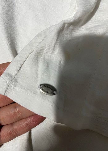 pull&bear Beyaz V Yaka Kısa Kollu Kadın Tişört - Görsel 3