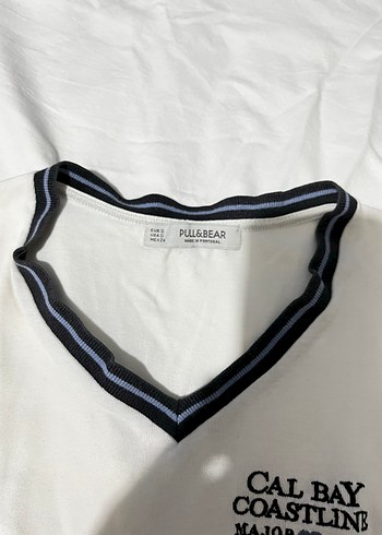 pull&bear Beyaz V Yaka Kısa Kollu Kadın Tişört - Görsel 2