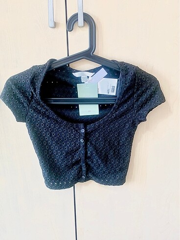 H&M CROP TRİKO