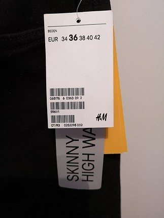 36 Beden siyah Renk siyah h&m yırtıklı skinny jean