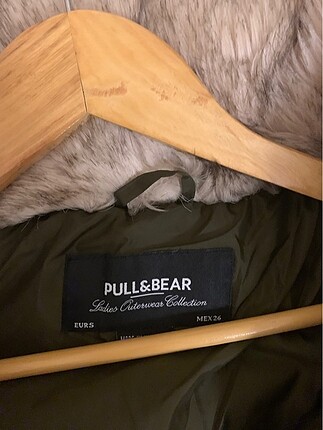 Pull and Bear pull and bear small mont