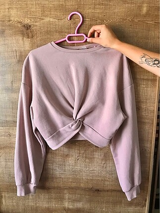 h&m crop sweatshirt