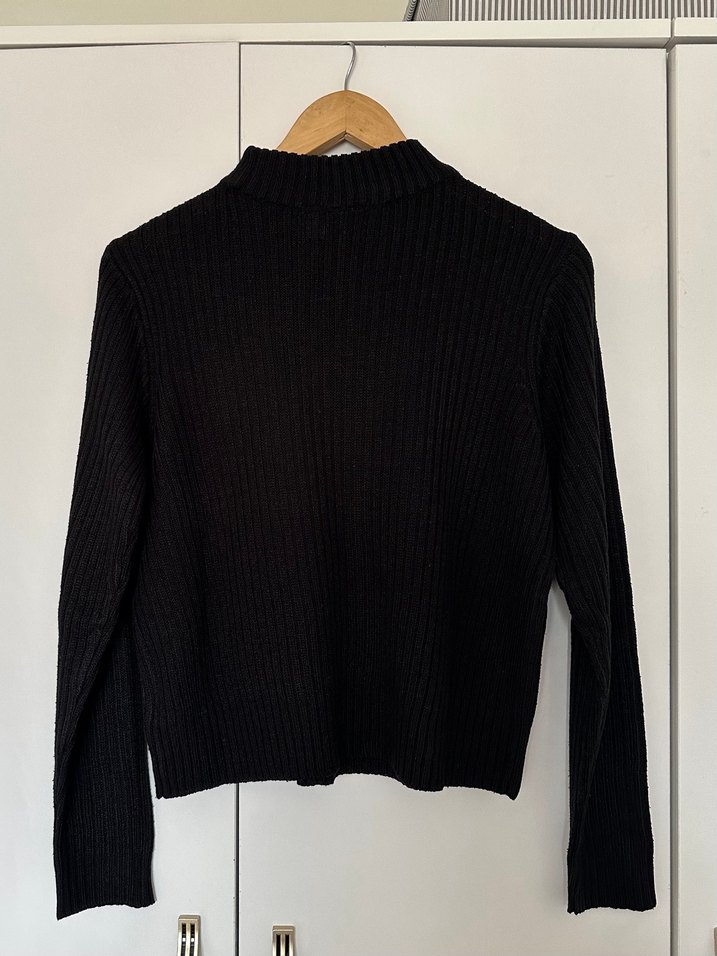 Siyah Yüksek Yakalı Örgü Kadın Kazak - Görsel 2
