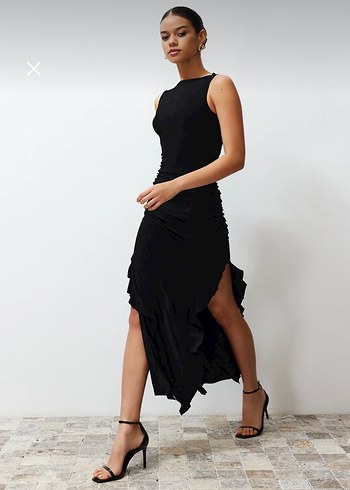 Uzun Siyah Drapeli Kadın Elbise - Görsel 3