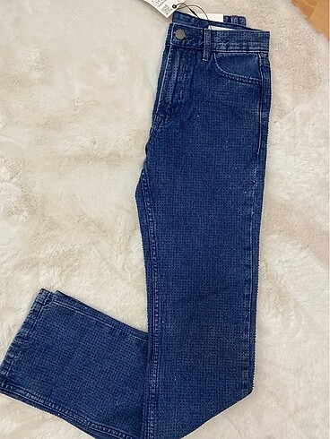 #zara taşlı jean