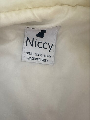Diğer Beyaz yelek