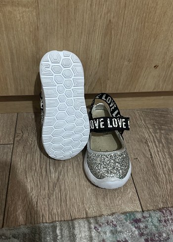 Kız Çocuk Gri Simli Babet Ayakkabı - Görsel 3