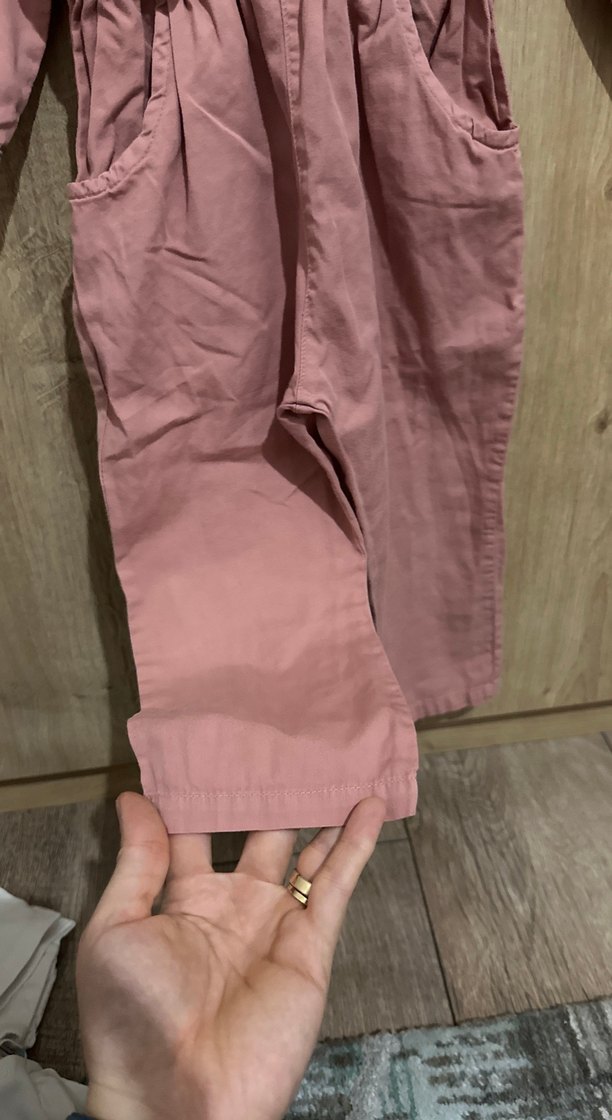 Kızlar için düğmeli pembe keten tulum - Görsel 5