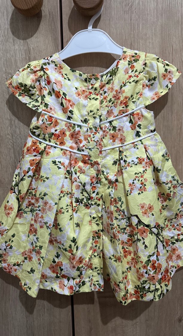 Çiçek Desenli Sarı Kız Elbisesi - Görsel 3
