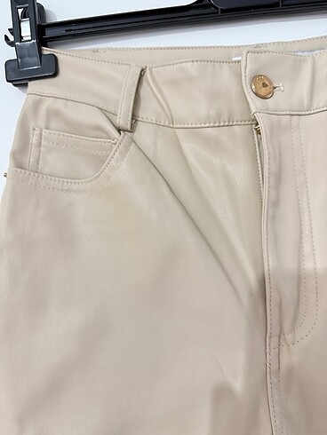 Zara Zara Deri Görünümlü Pantolon