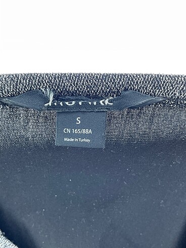 s Beden çeşitli Renk PreLoved Büstiyer %70 İndirimli.