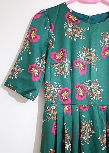 Çiçekli Vintage Elbise - Görsel 4