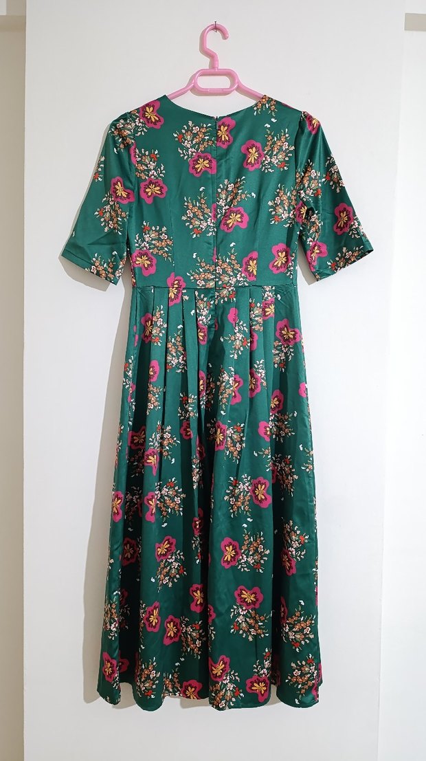 Çiçekli Vintage Elbise - Görsel 3