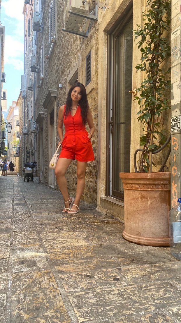 Nar çiçeği Düğmeli Kolsuz Mini Tulum - Görsel 5