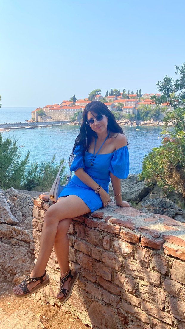 Canlı mavi elbise - Görsel 3