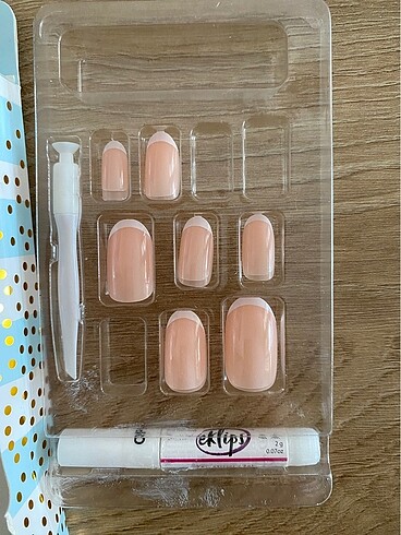 Eklips Takma tırnak