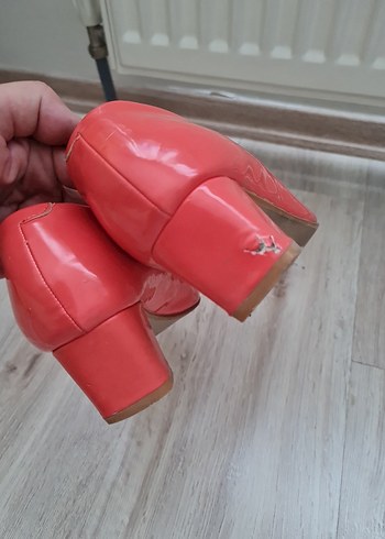 37 Beden pembe Renk Pembe Tokalı Kadın Blok Topuk Babet