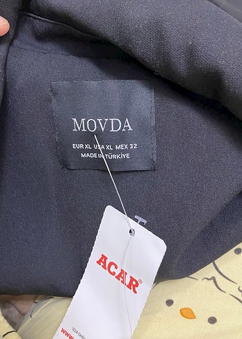 Siyah Kısa Kollu Düğmeli Kadın Blazer - Görsel 3