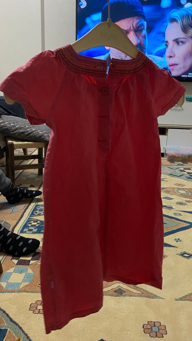 Kelebek Nakışlı Kız Çocuk Kırmızı Elbise - Görsel 3