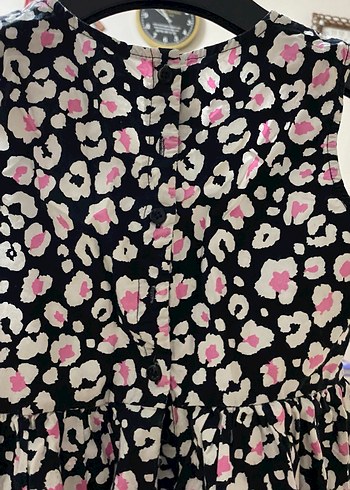 Kız Çocuk Siyah Pembe Desenli Kolsuz Elbise - Görsel 3