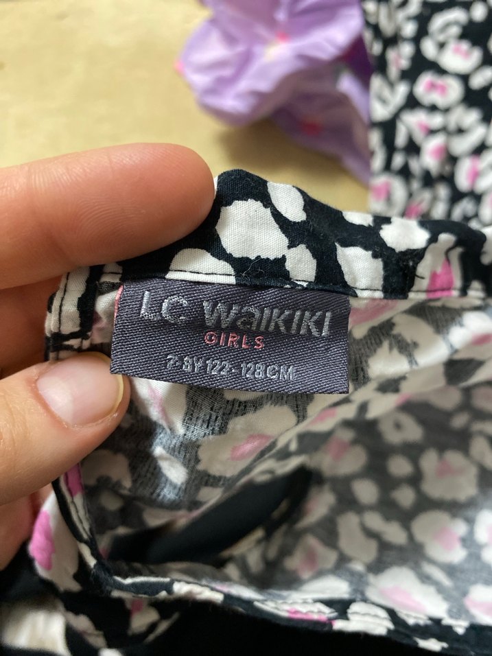 Kız Çocuk Siyah Pembe Desenli Kolsuz Elbise - Görsel 4