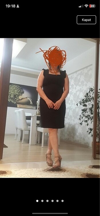 Adil ışık elbise