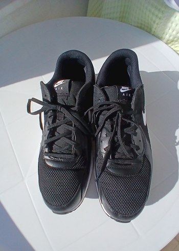 Nike Sneaker