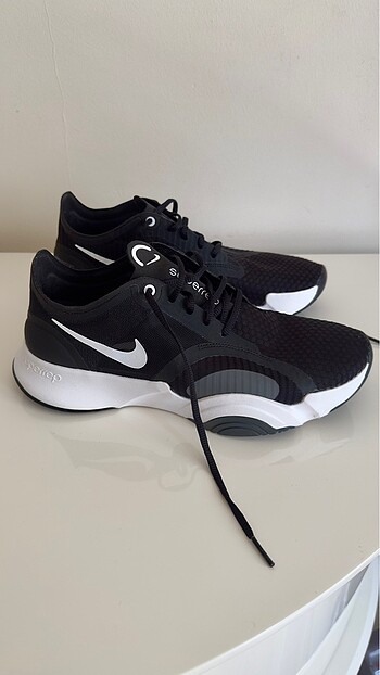 Nike SuperRep Go 2