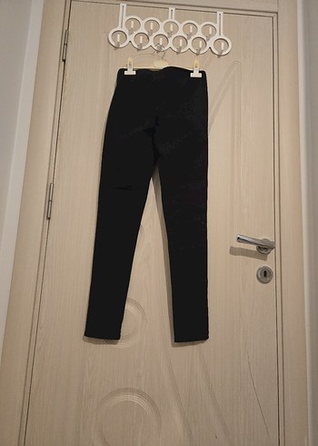 Nakışlı Siyah Kız Pantolonu - Görsel 2