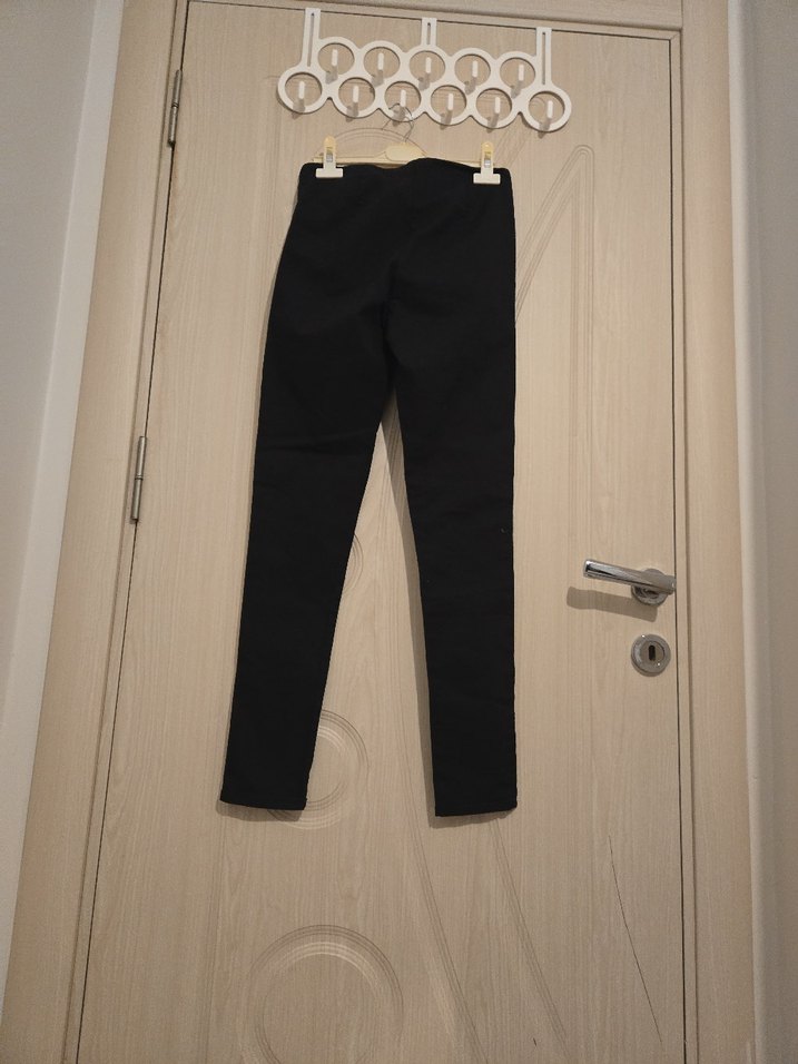 Nakışlı Siyah Kız Pantolonu - Görsel 2