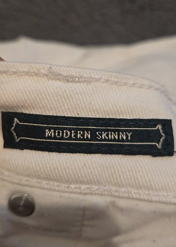 Beyaz kot pantolon - Görsel 5