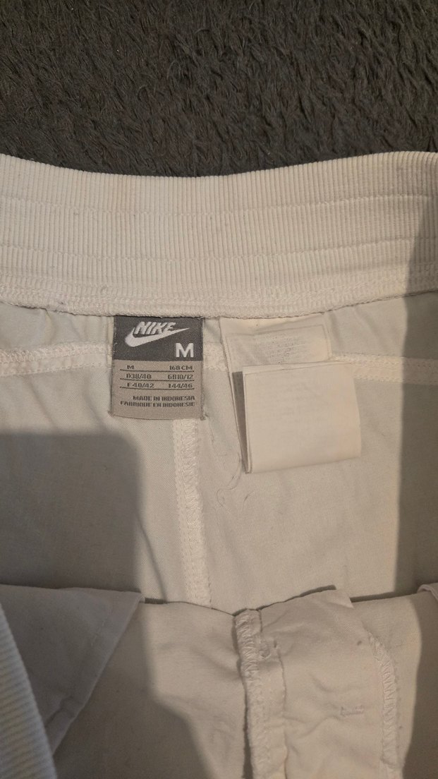 Beyaz Pamuklu Rahat Mini Şort - Görsel 5