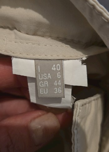 Düğmeli Bej Mini Kadın Şort - Görsel 5