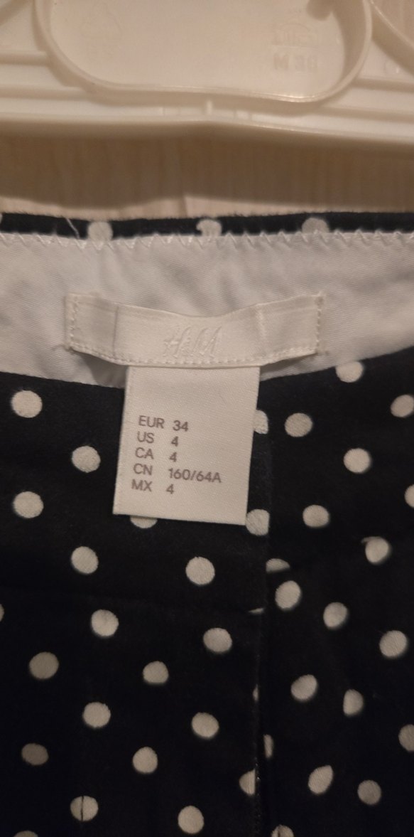 Siyah Puantiyeli Düğmeli Kadın Kumaş Pantolon - Görsel 4