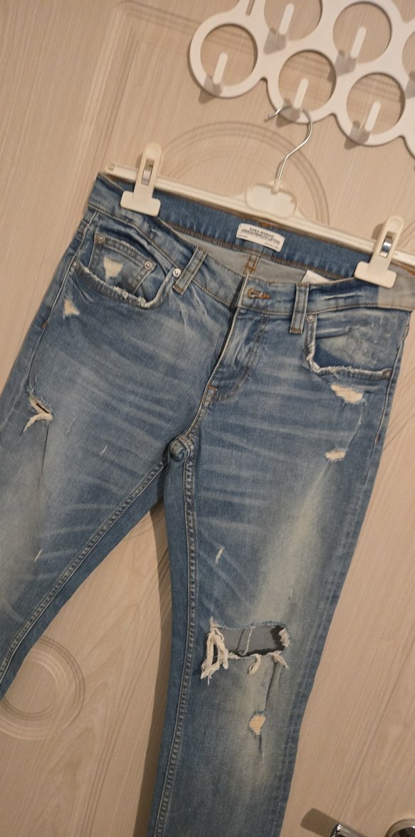 Zara Yırtık Detaylı Kadın Denim Jean - Görsel 2